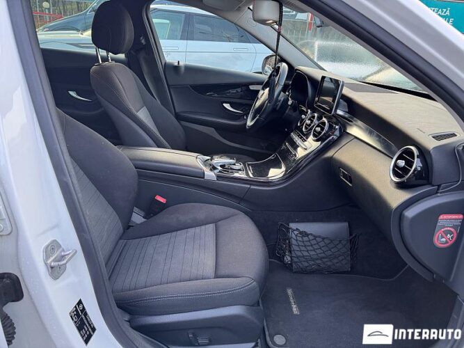 Mercedes C 180 35 interauto-car