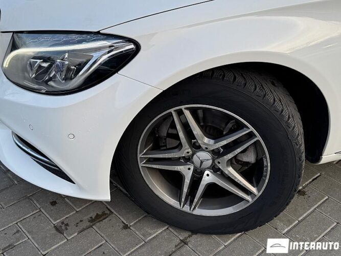Mercedes C 180 49 interauto-car