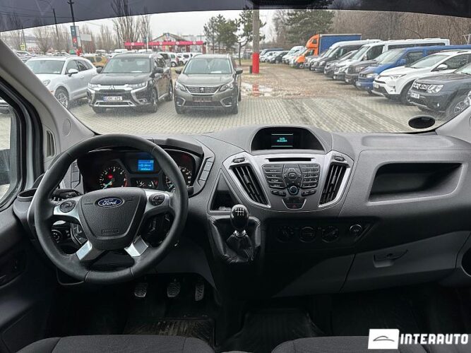 Ford Transit 33 interauto-car