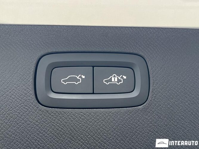 Volvo XC 90 60 interauto-car