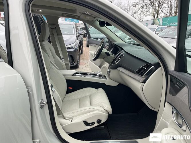 Volvo XC 90 58 interauto-car