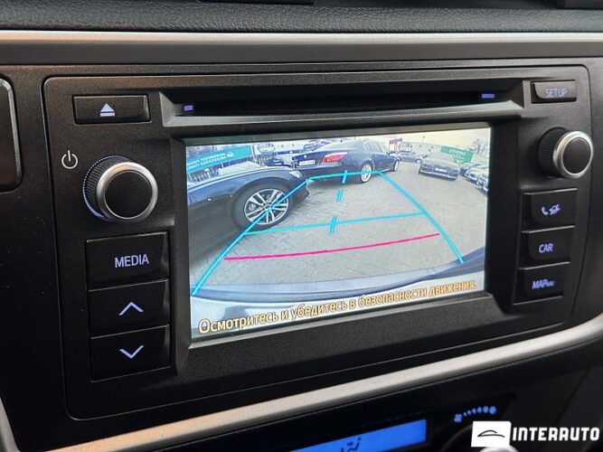 Toyota Auris 36 interauto-car