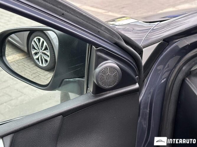 Toyota Auris 41 interauto-car