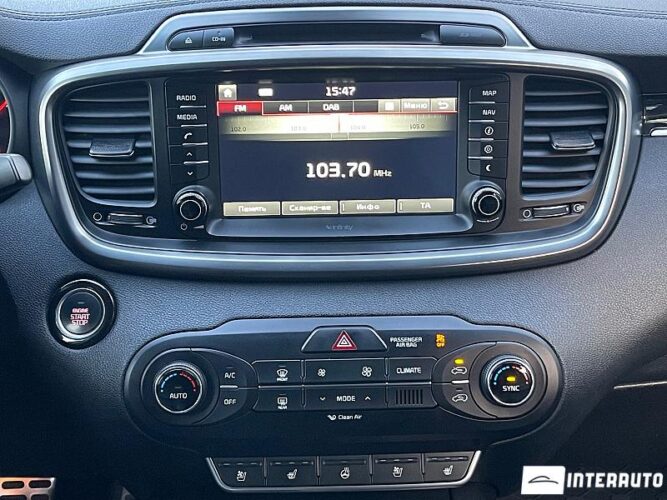 Kia Sorento 41 interauto-car