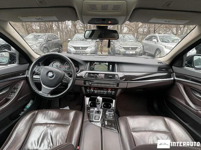 BMW 528 38 interauto-car
