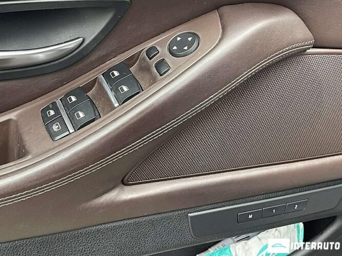 BMW 528 32 interauto-car