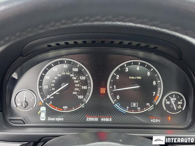 BMW 528 34 interauto-car