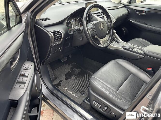 Lexus NX 300H 38 interauto-car