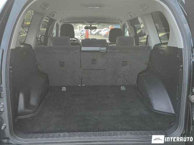 Toyota Land Cruiser Prado 36 interauto-car