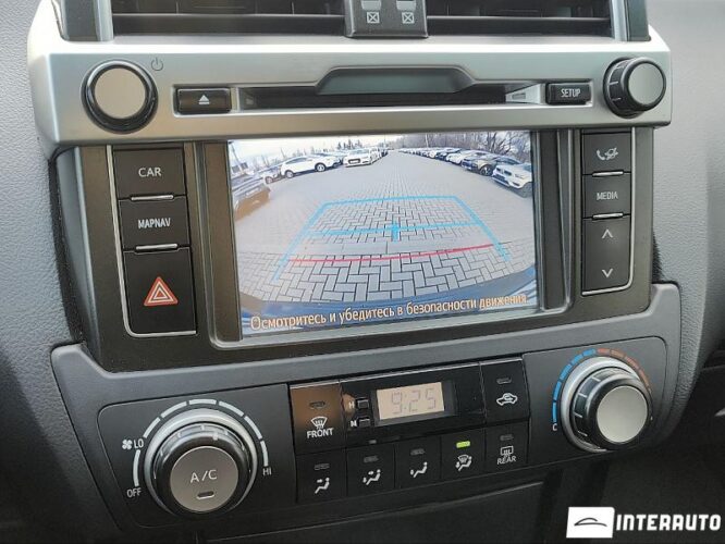 Toyota Land Cruiser Prado 44 interauto-car