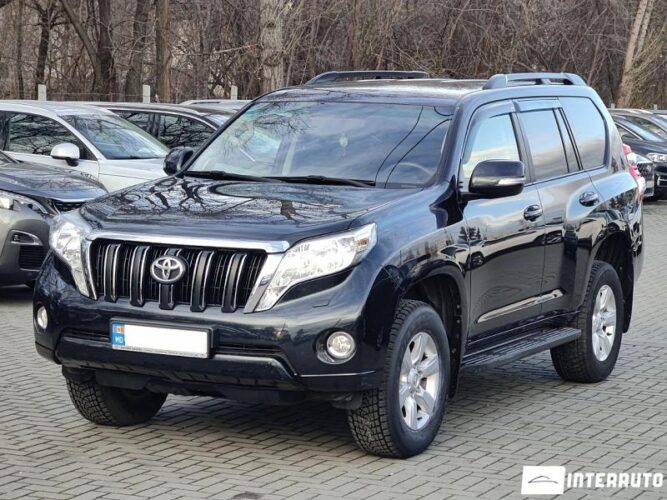 Toyota Land Cruiser Prado 32 interauto-car