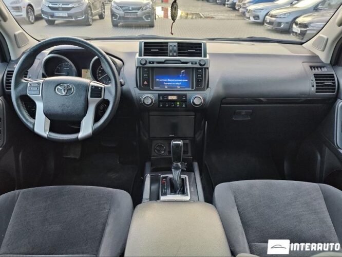 Toyota Land Cruiser Prado 38 interauto-car