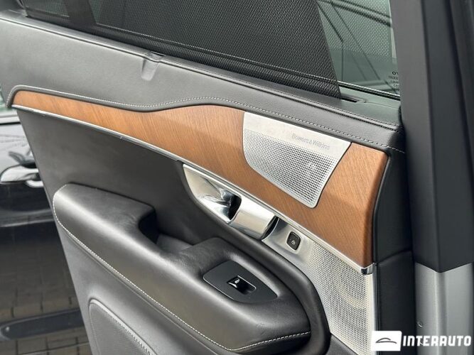 Volvo XC 90 56 interauto-car