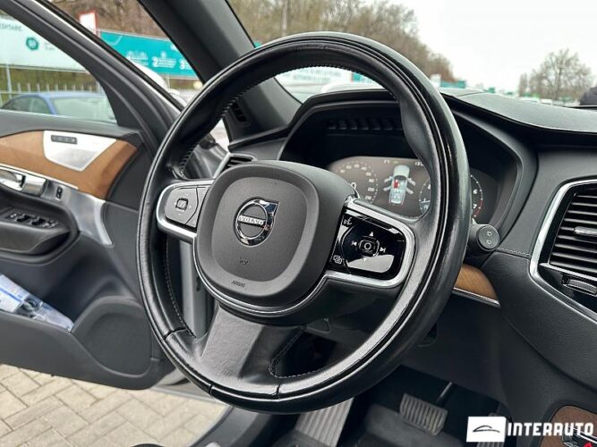 Volvo XC 90 46 interauto-car