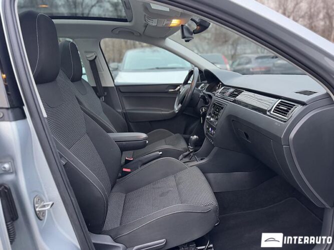 Skoda Rapid 46 interauto-car