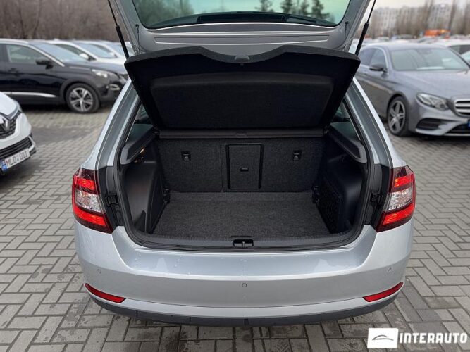 Skoda Rapid 34 interauto-car