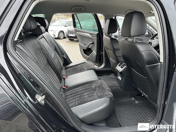 Skoda Superb 45 interauto-car