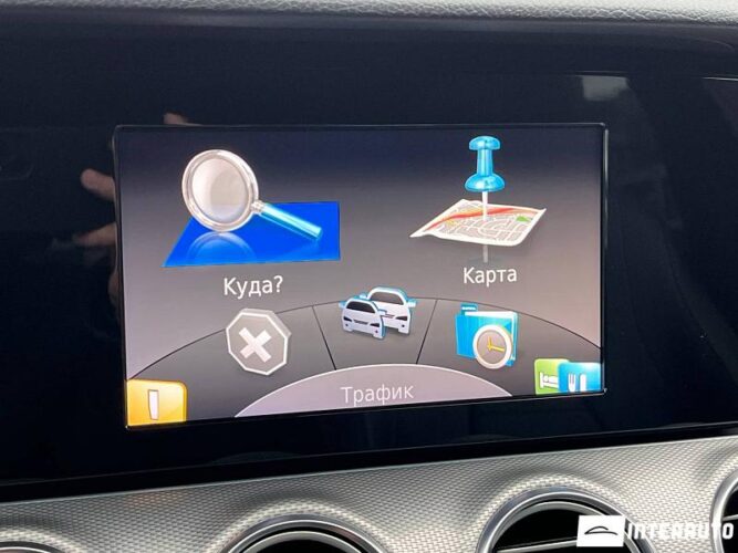 Mercedes E 220 41 interauto-car