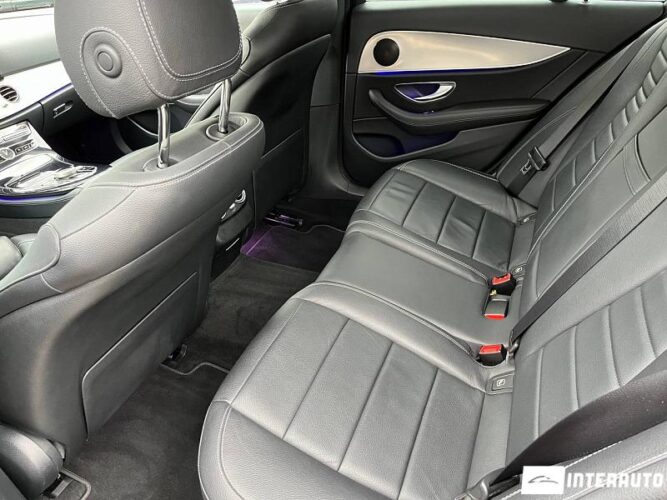 Mercedes E 220 47 interauto-car