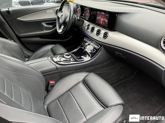 Mercedes E 220 37 interauto-car