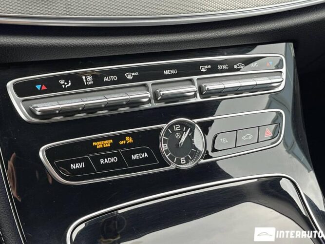 Mercedes E 220 45 interauto-car