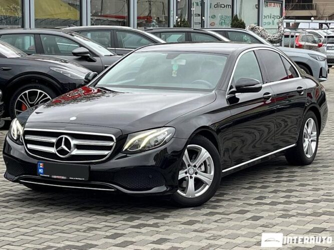 Mercedes E 220 31 interauto-car