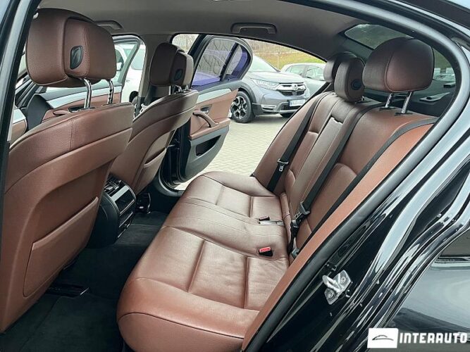 BMW 520 42 interauto-car