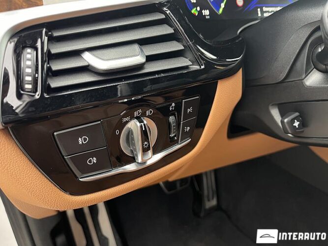 BMW 530 43 interauto-car