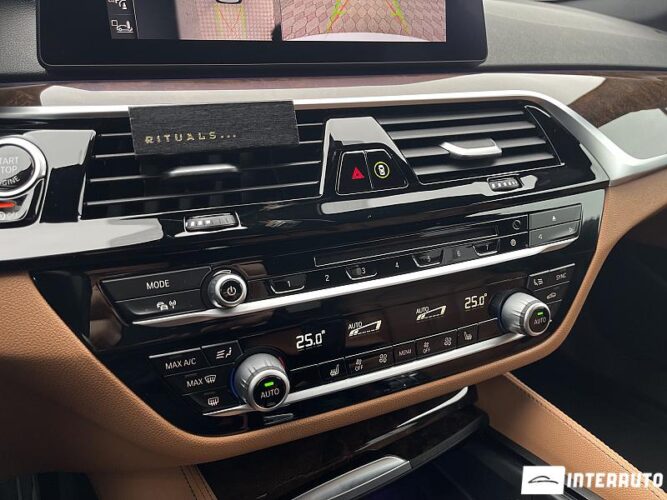 BMW 530 47 interauto-car