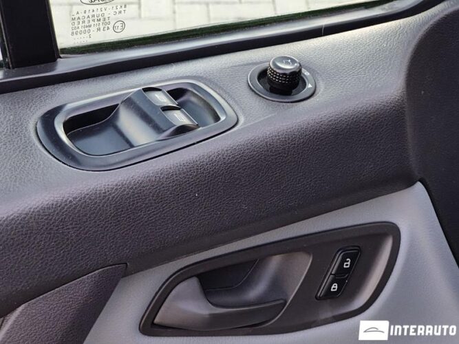Ford Transit 39 interauto-car