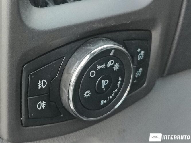 Ford Transit 38 interauto-car