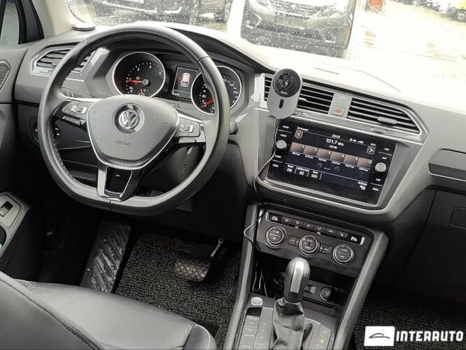 Volkswagen Tiguan 38 interauto-car