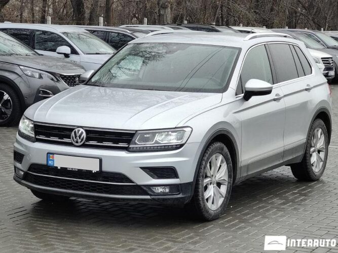 Volkswagen Tiguan 29 interauto-car