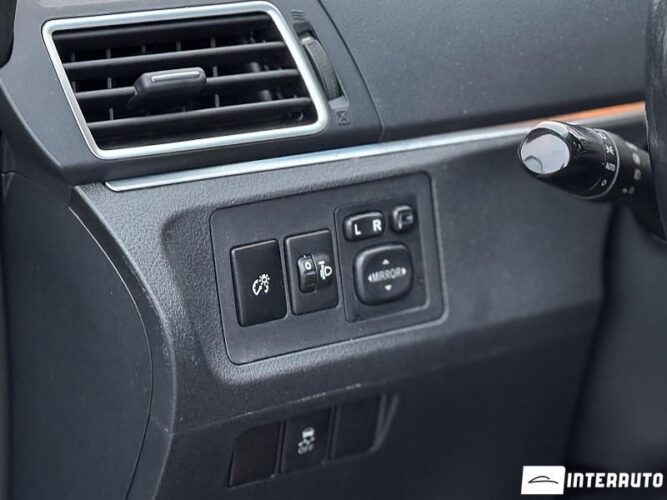 Toyota Verso 38 interauto-car