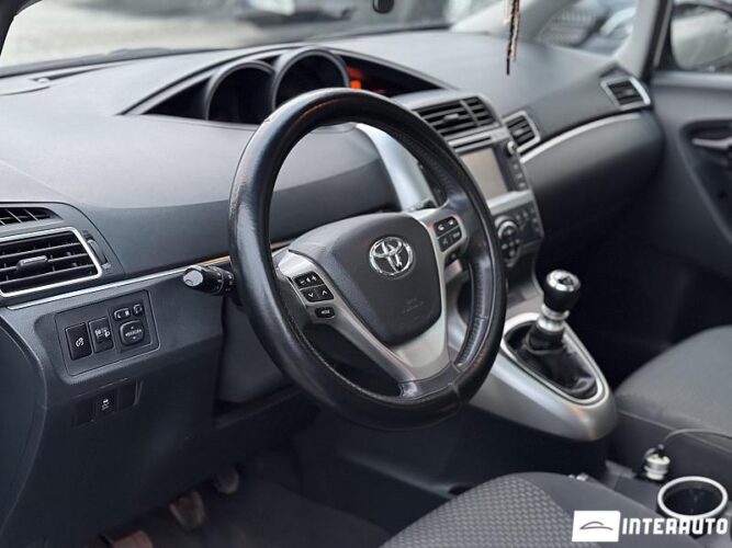 Toyota Verso 37 interauto-car