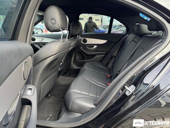 Mercedes C 220 48 interauto-car