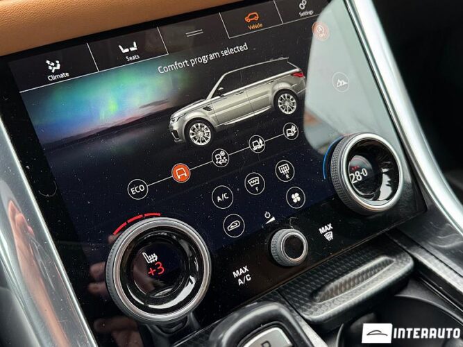 Land Rover Range Rover Sport 44 interauto-car