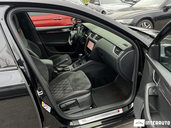 Skoda Octavia RS 51 interauto-car