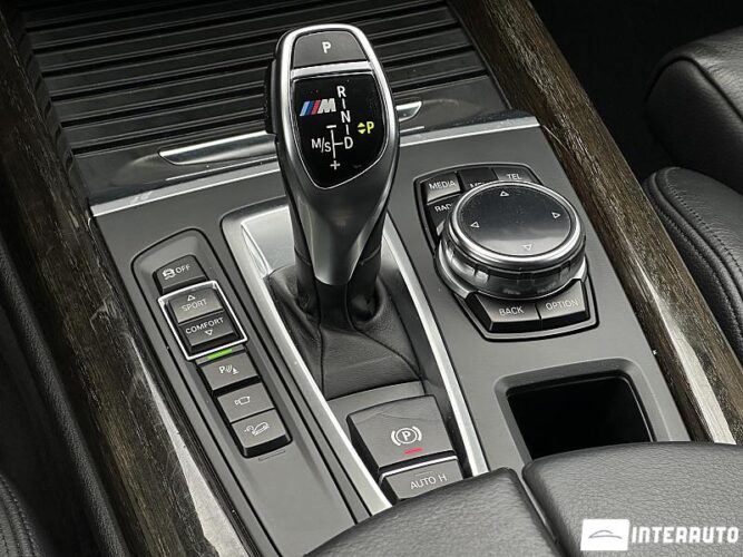 BMW X5 M5.0D 49 interauto-car