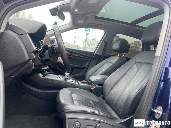 Audi Q5 38 interauto-car