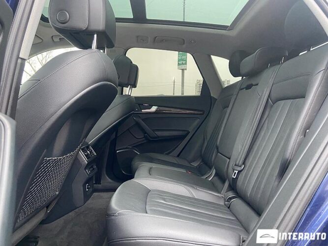 Audi Q5 53 interauto-car