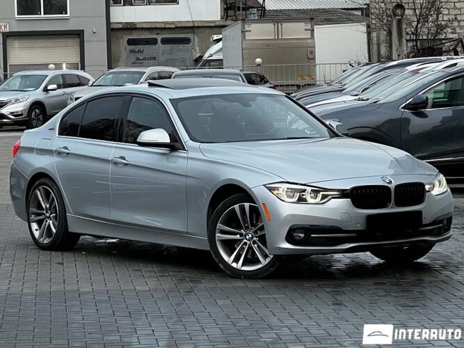 BMW 330E 35 interauto-car