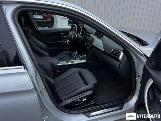 BMW 330E 45 interauto-car