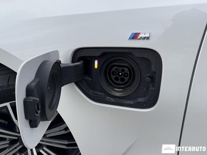 BMW 330E 61 interauto-car