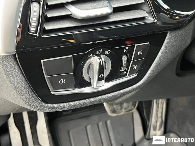 BMW 520 50 interauto-car