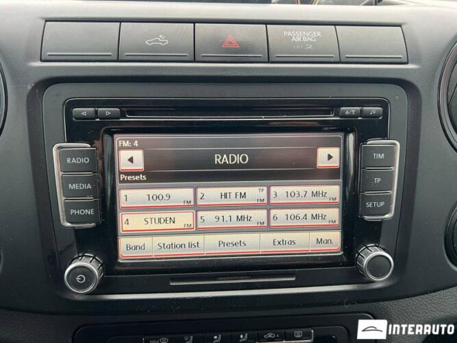 Volkswagen Amarok 28 interauto-car