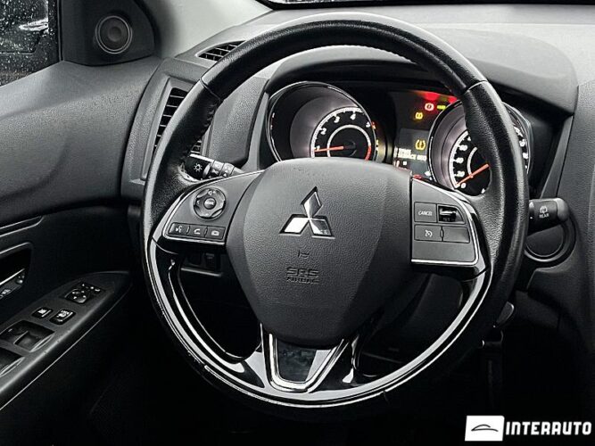 Mitsubishi ASX 38 interauto-car