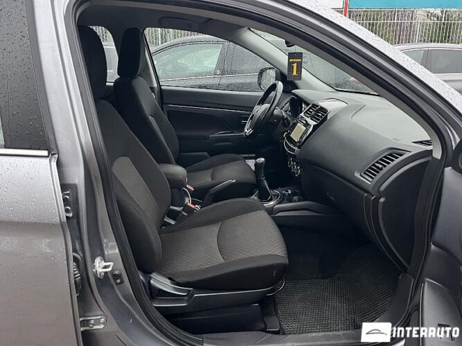 Mitsubishi ASX 45 interauto-car