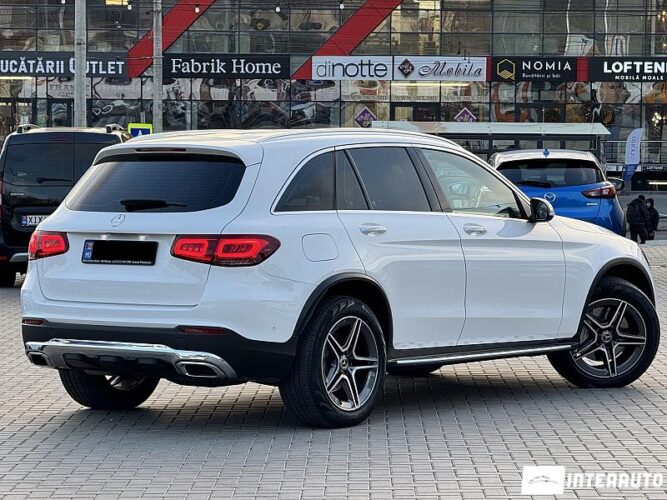 Mercedes GLC 220d 38 interauto-car