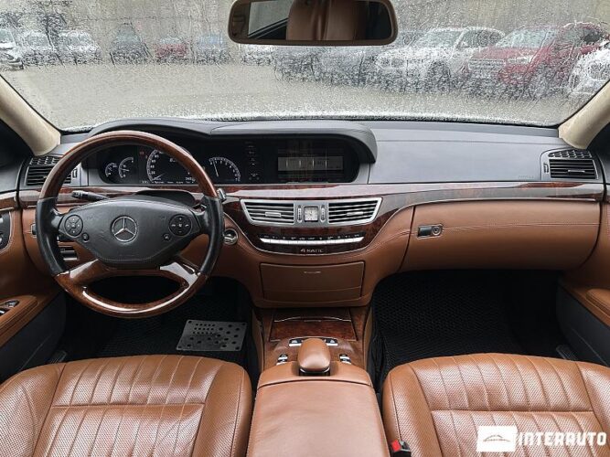 Mercedes S 550 42 interauto-car